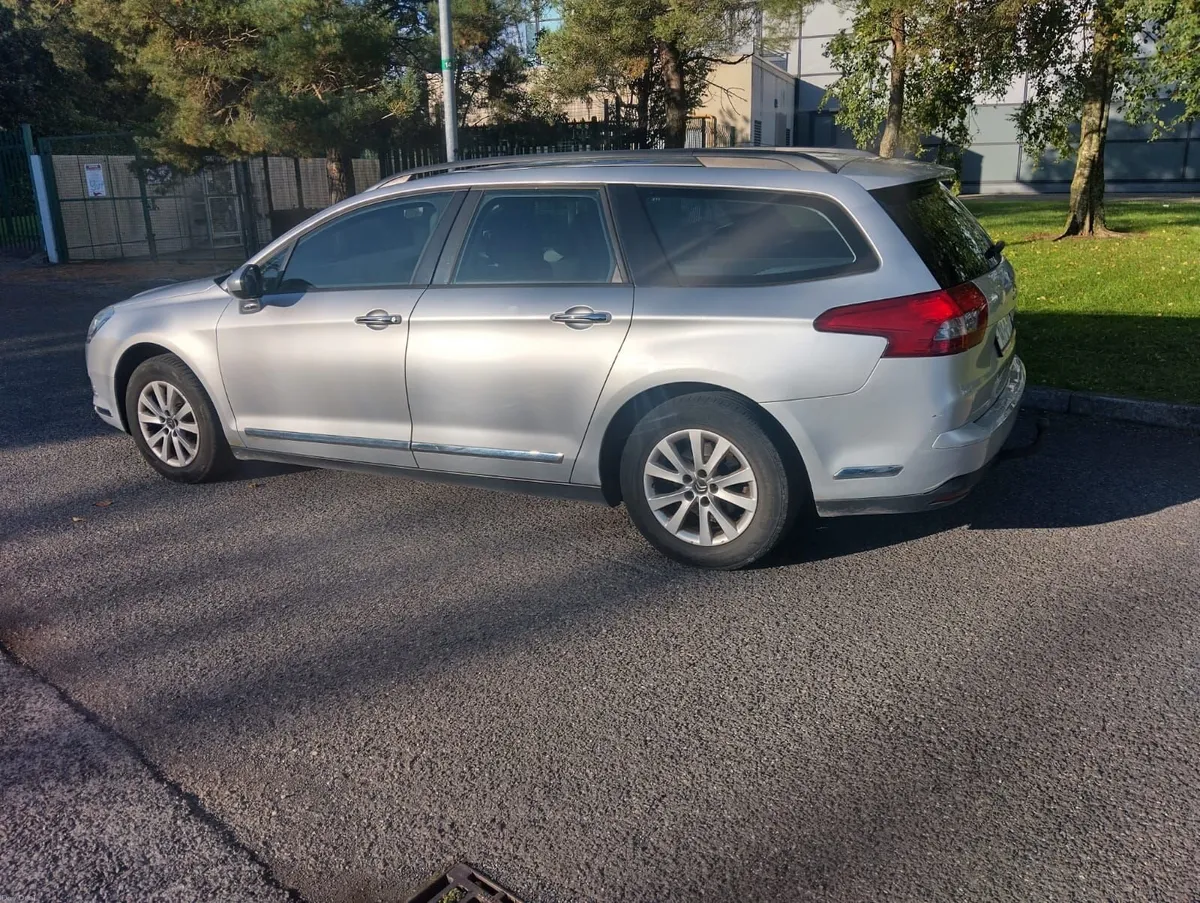 Citroen C5 Automatic Tourer.  Low kMs & NCT - Image 5