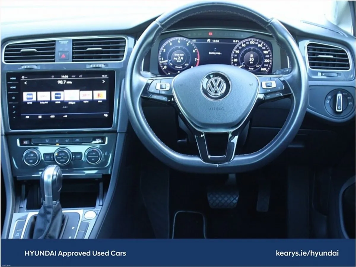Volkswagen Golf 1.2 PETROL - AUTOMATIC - Image 4