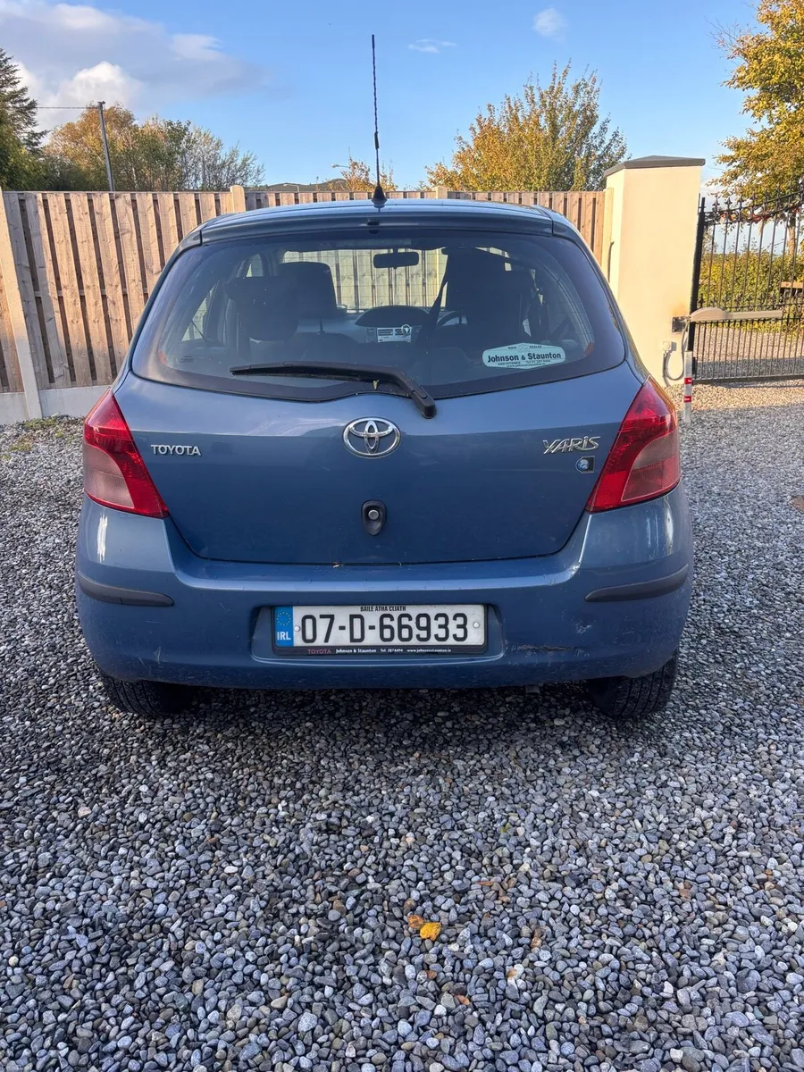 Toyota Yaris 1.0L 2007 (180,000km) - Image 4