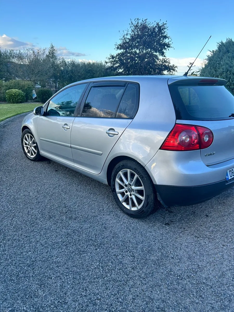 Volkswagen Golf - Image 5