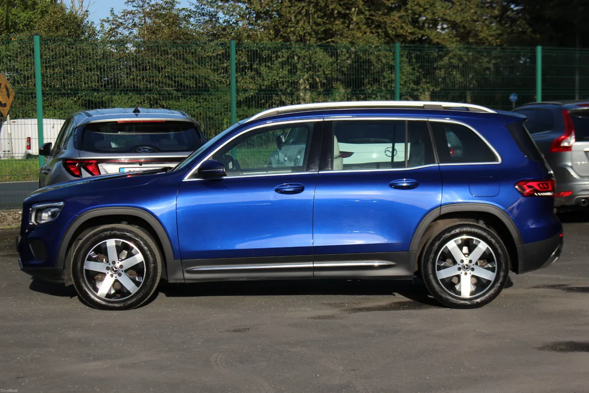 Mercedes-Benz GLB 2021 7 Seater - Image 5