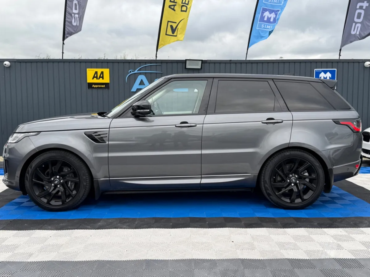 Land Rover Range Rover Sport SPORT P400E - 2.0L PE - Image 4