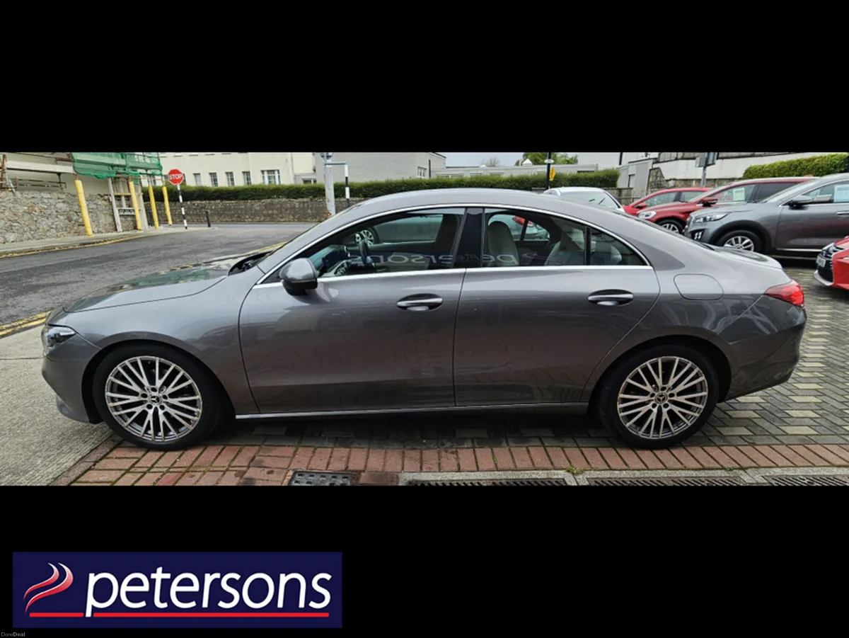 Mercedes-Benz CLA CLA180 COUPE 4DR AUTOMATIC - LOW - Image 5