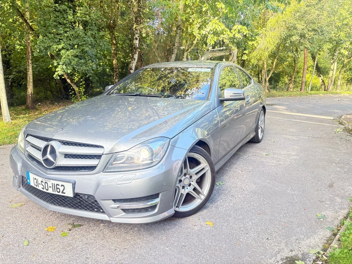 REDUCED - Mercedes-Benz C-Class 2013 - Image 2
