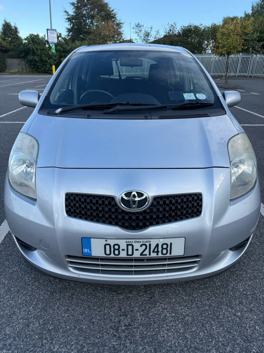 Toyota Yaris 1.3L semiautomatic Nct 2/27 Tax 11/26 - Image 2
