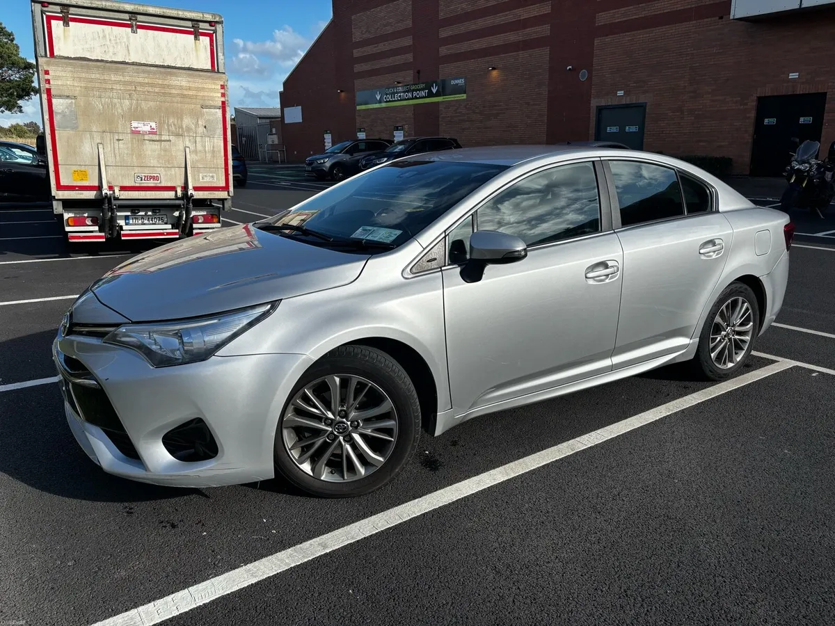 2018 Toyota Avensis Business Edition. NCT 2028 - Image 1