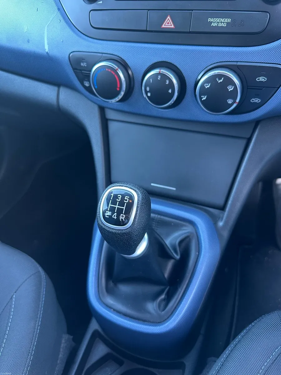 Hyundai i10 - Image 6
