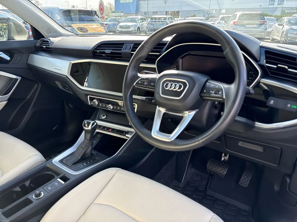 Audi Q3 Q3 SB 35 TDI 150 S-T SE - Image 6