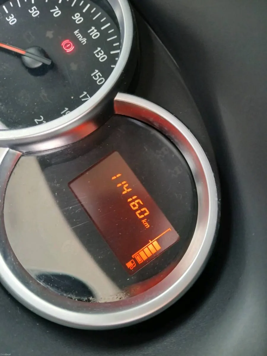 Dacia sandero - Image 5