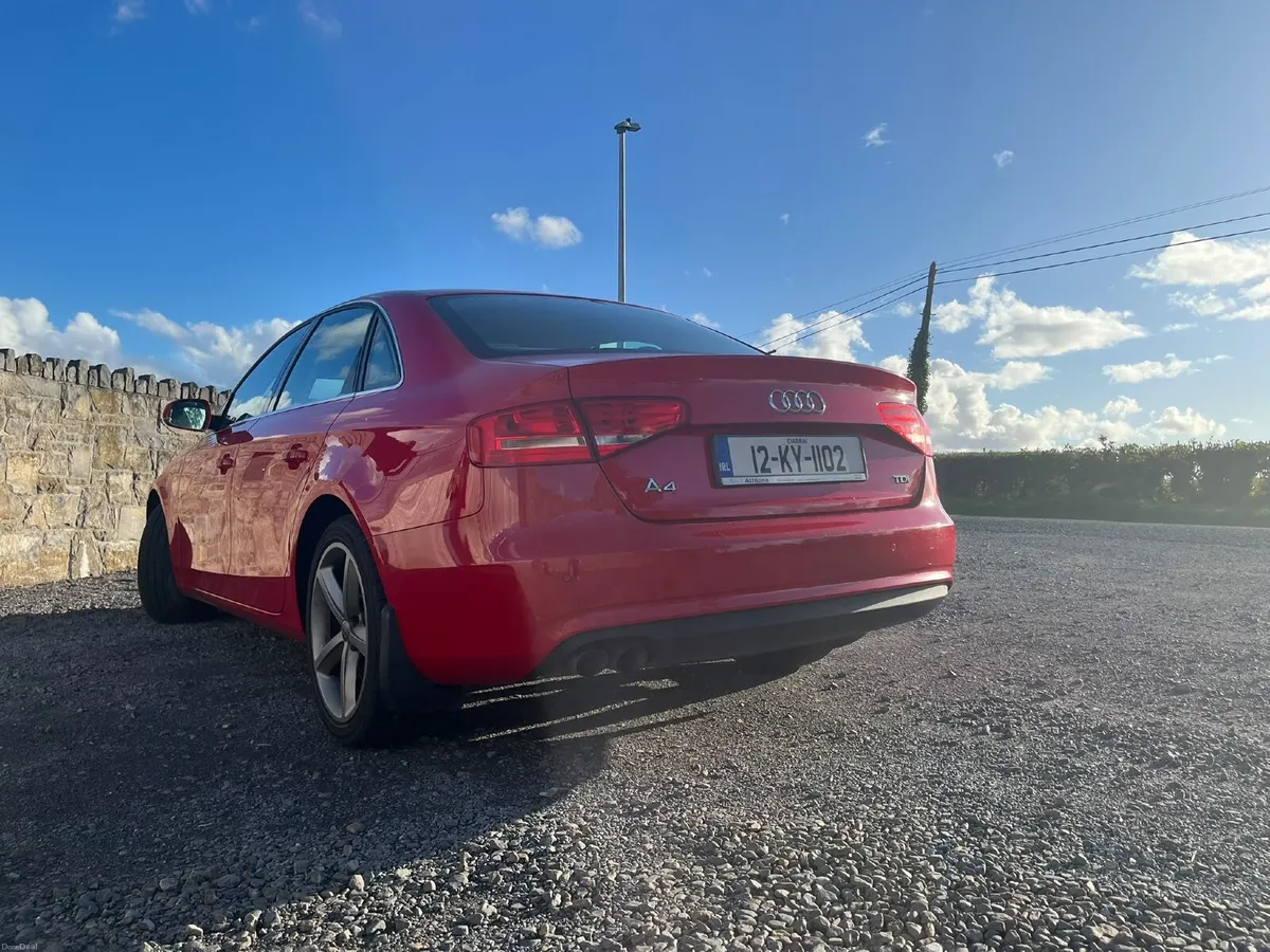 Audi A4 2012 - Image 4