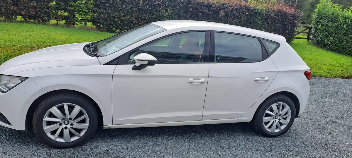 1.6D Seat Leon 5 door - Image 4