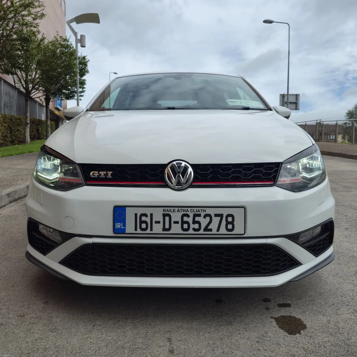 Vw Polo 2016 GTI AUTOMATIC LOW MILEAGE - Image 2
