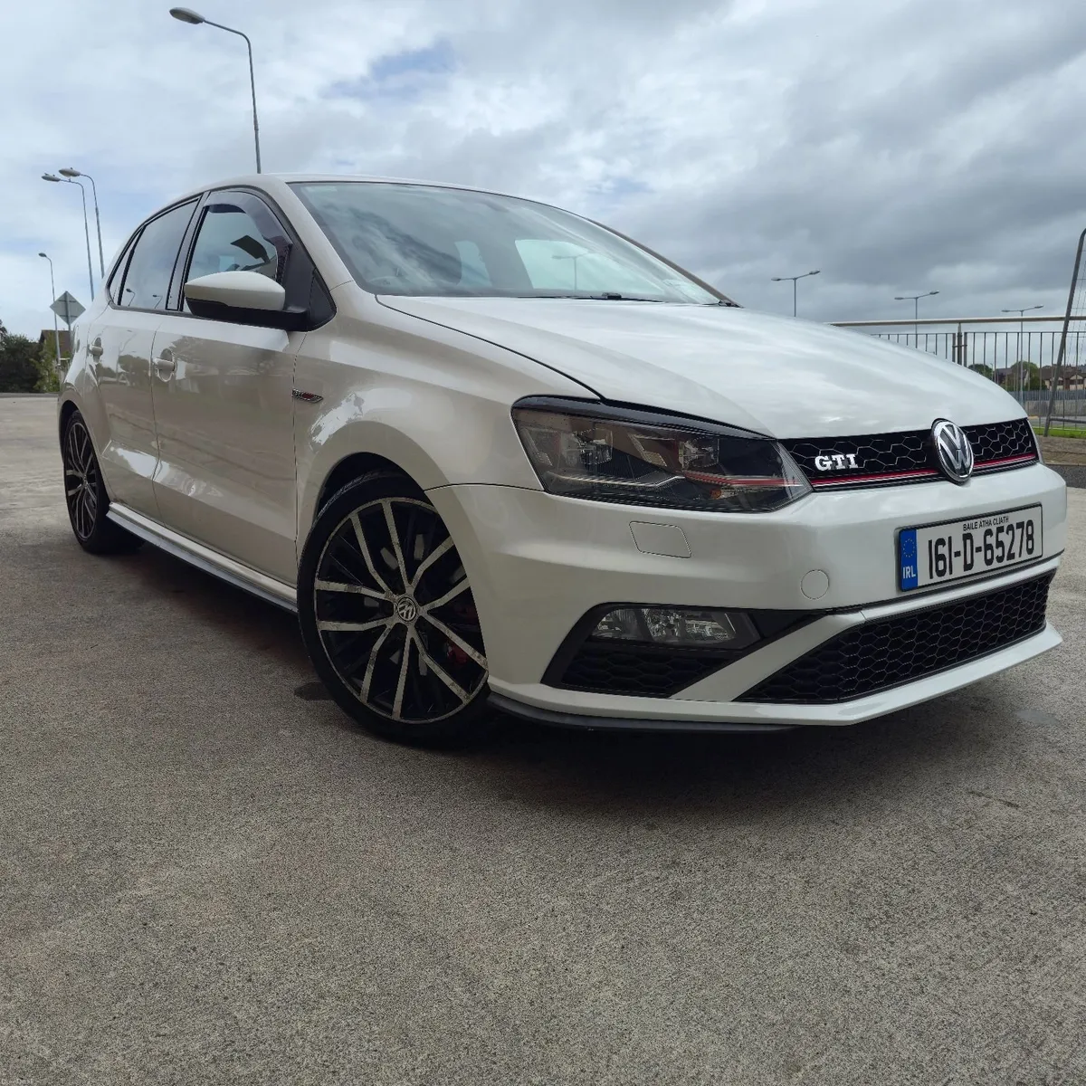 Vw Polo 2016 GTI AUTOMATIC LOW MILEAGE - Image 3