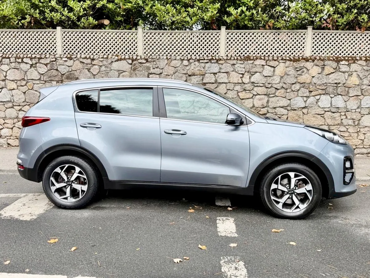 Kia Sportage 2019!!! LEATHER !! - Image 3