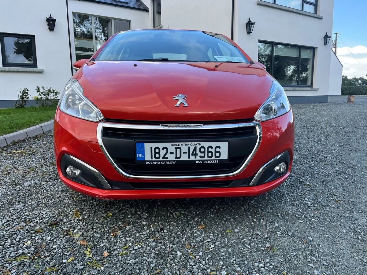 2018 Peugeot 208 (182) - Image 2