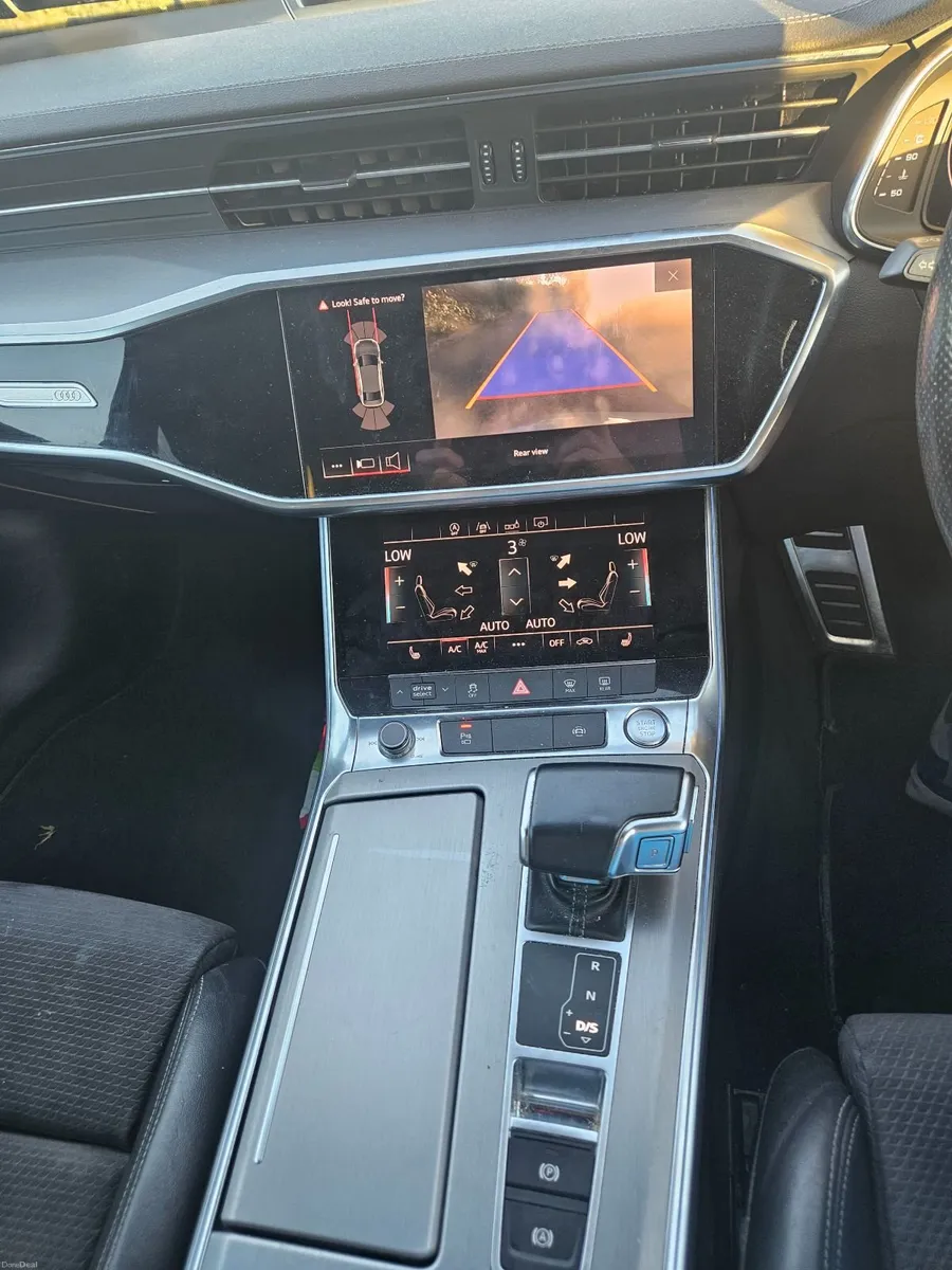 Audi A6 2019 S line with tech pack - Image 4