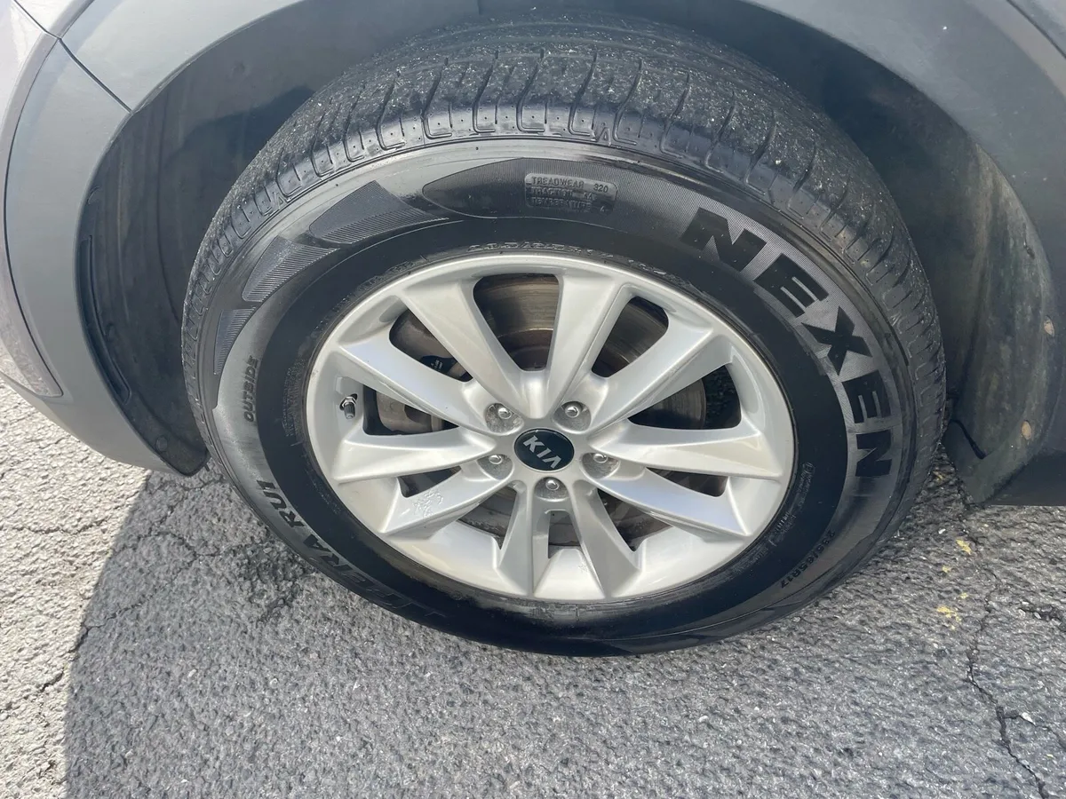 Kia Sorento - Image 5