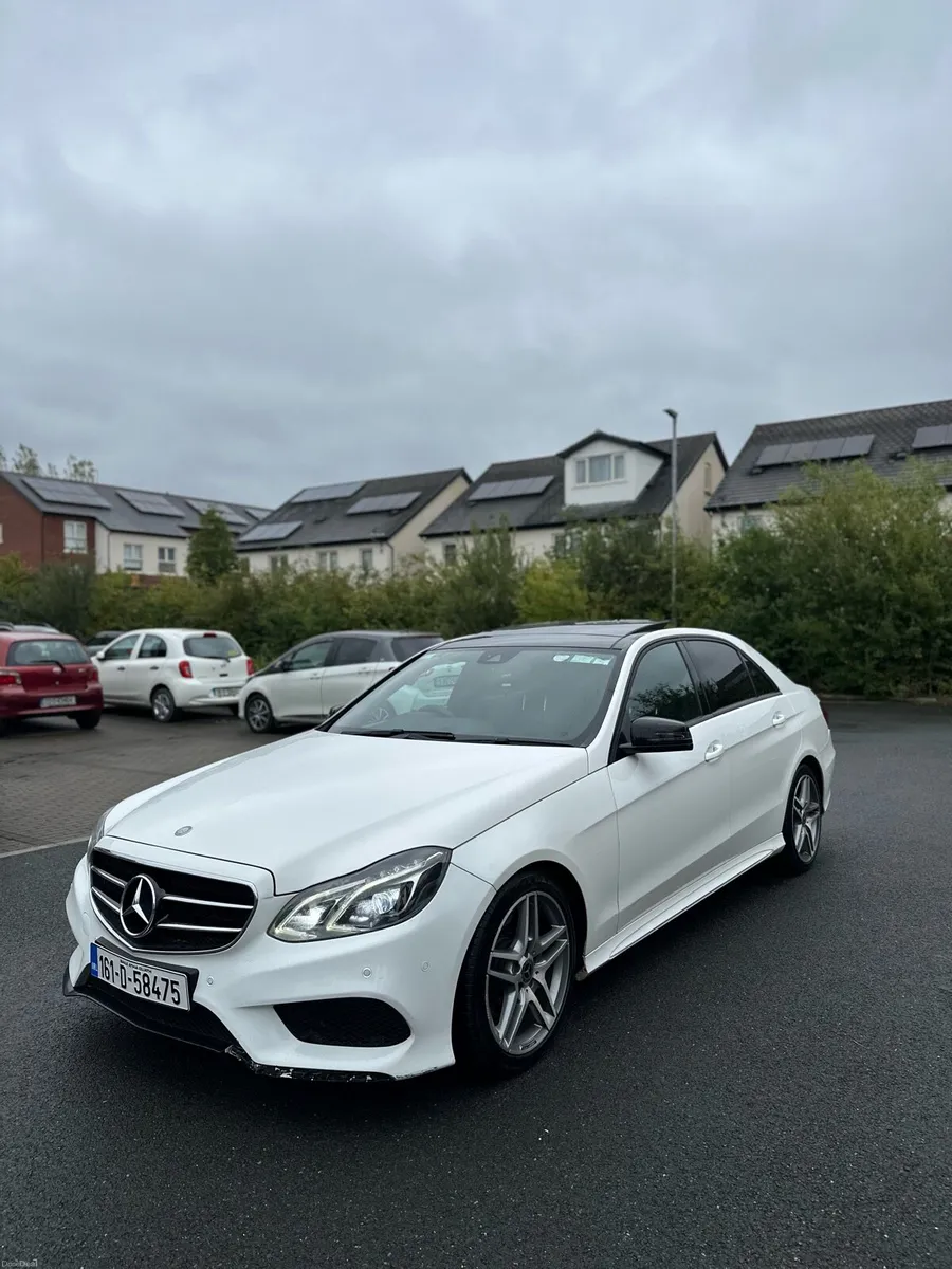 MERCEDES BENZ E220 AMG NCTED - Image 2