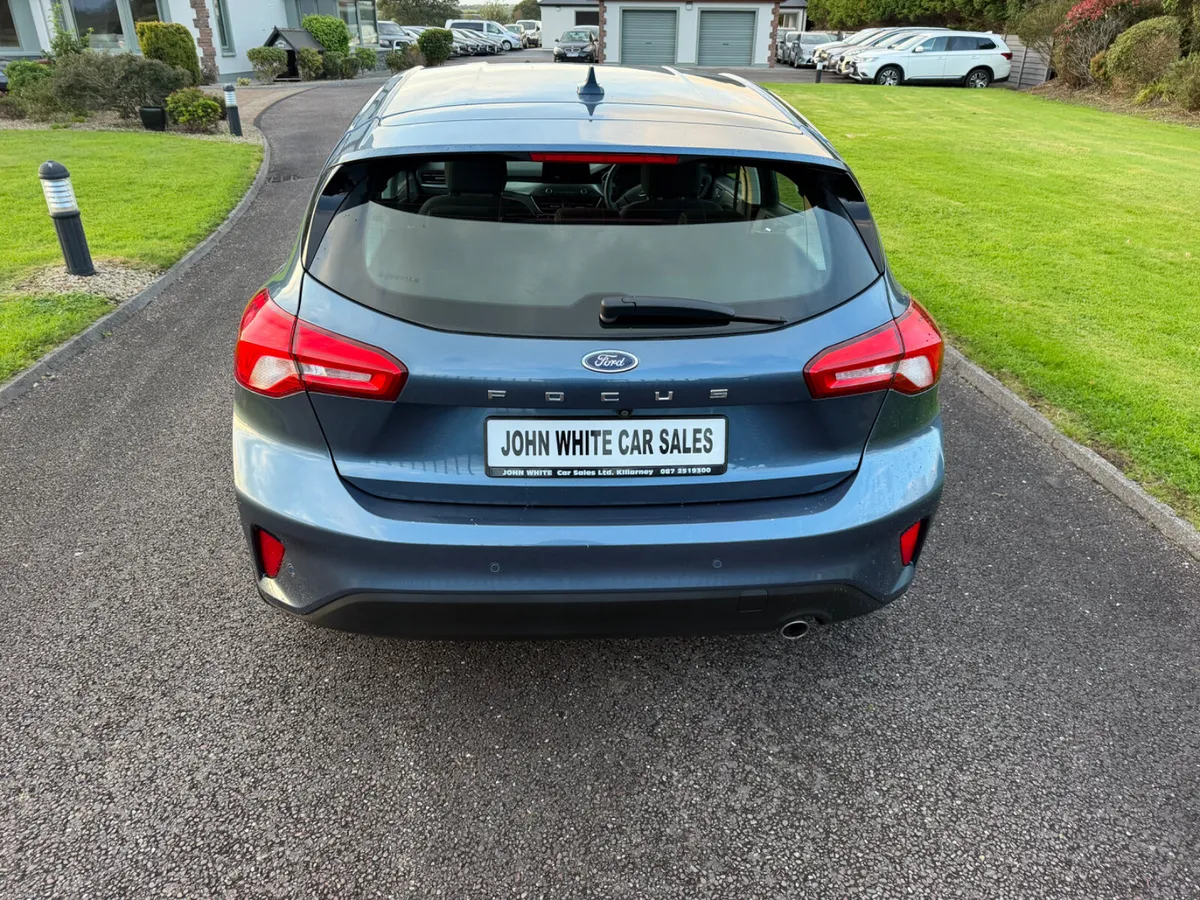 Ford Focus TITANIUM X - Image 3