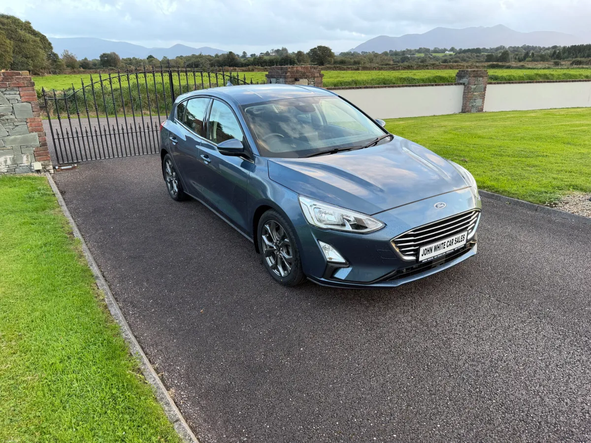 Ford Focus TITANIUM X - Image 6