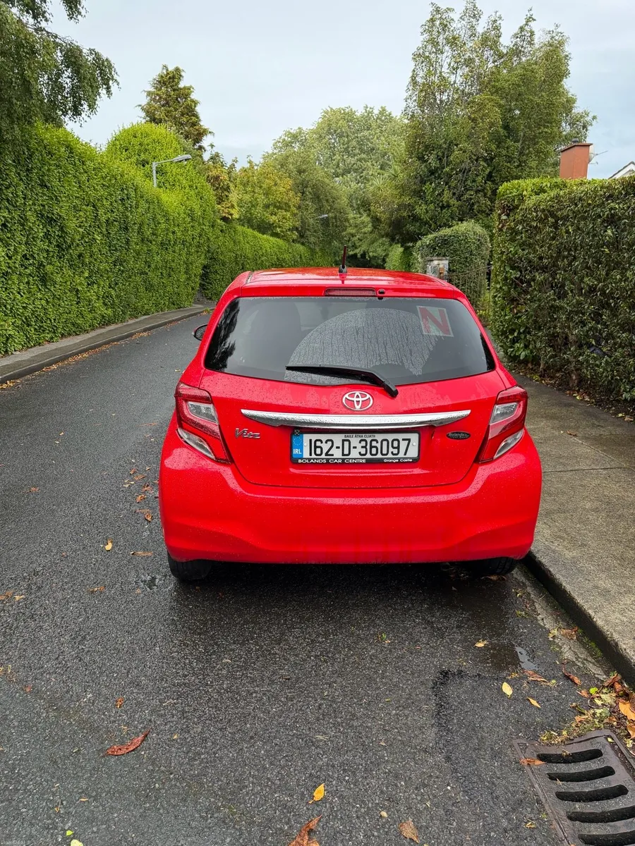 Toyota vitz - Image 2