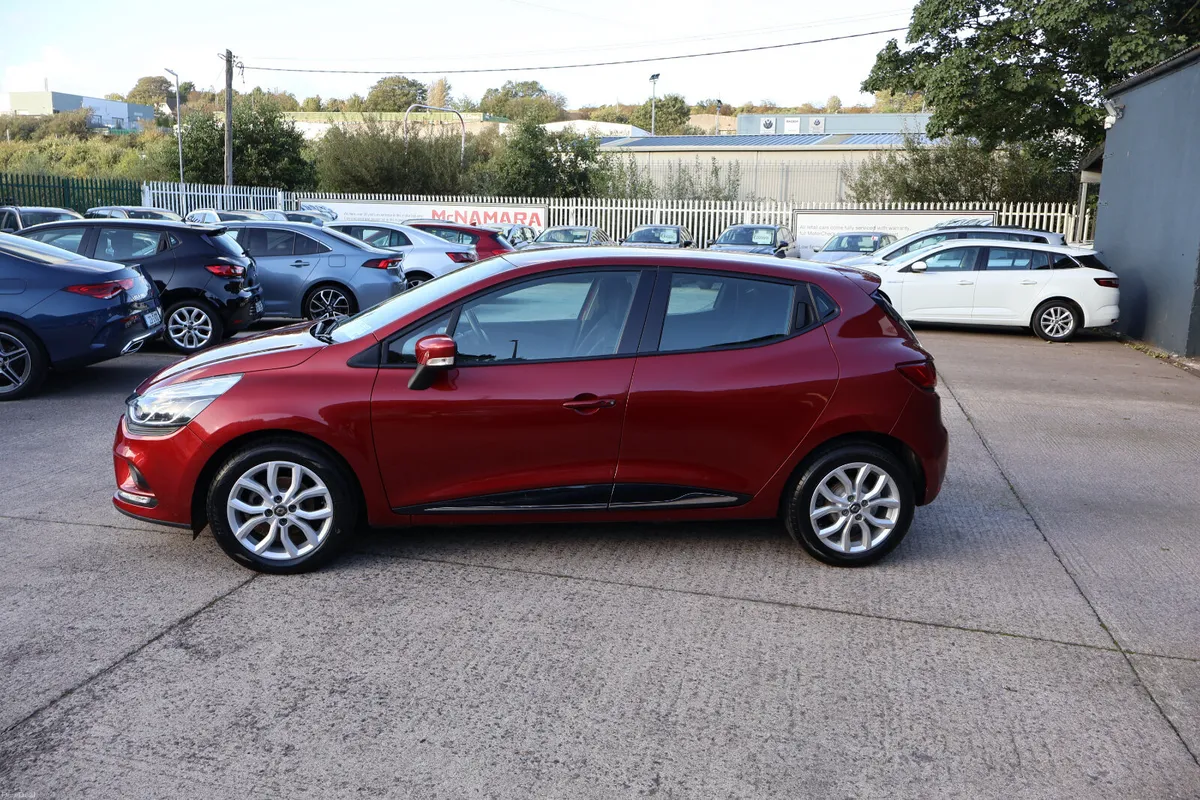 Renault Clio Dynaimque Nav New Brakes Tyres & NCT - Image 6