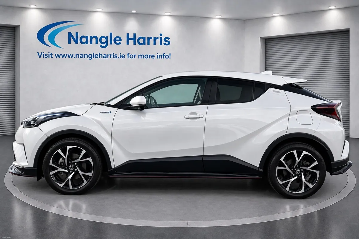 Toyota C-HR Fresh - Image 2