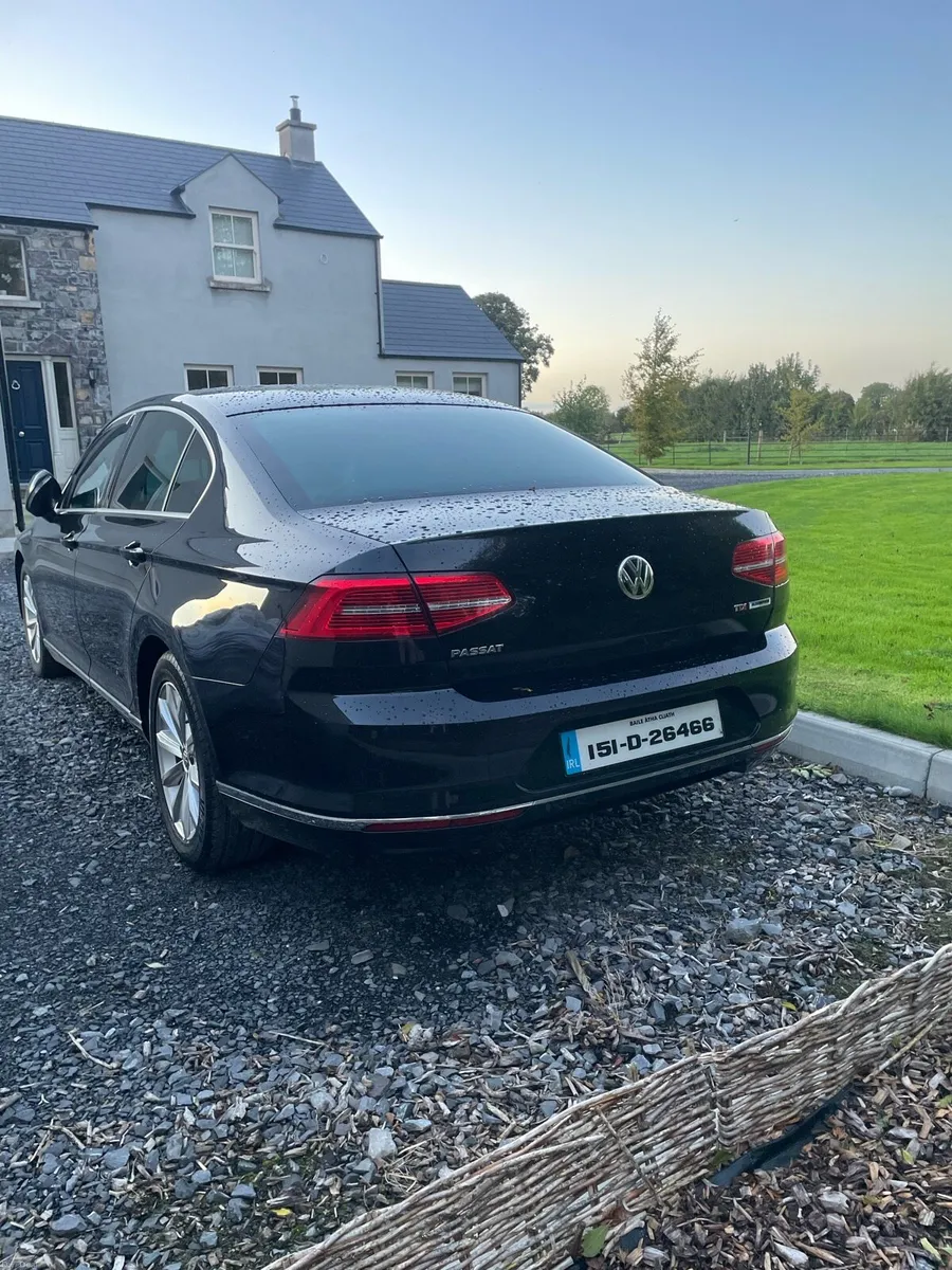 Volkswagen Passat - Image 3