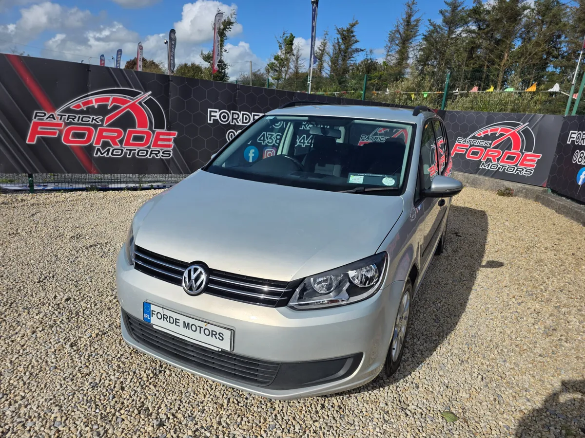 Volkswagen Touran 2014 - Image 2