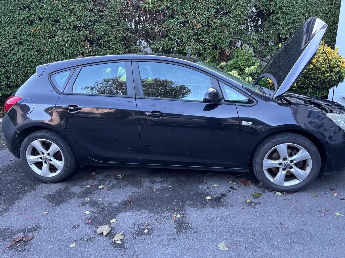 2011 Vauxhall/Opel Astra 1.7 CDTI Diesel - Image 2