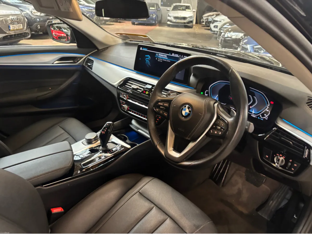 BMW 5-Series 530E XDRIVE HYBRID 5TSF 4DR AUTO only - Image 6