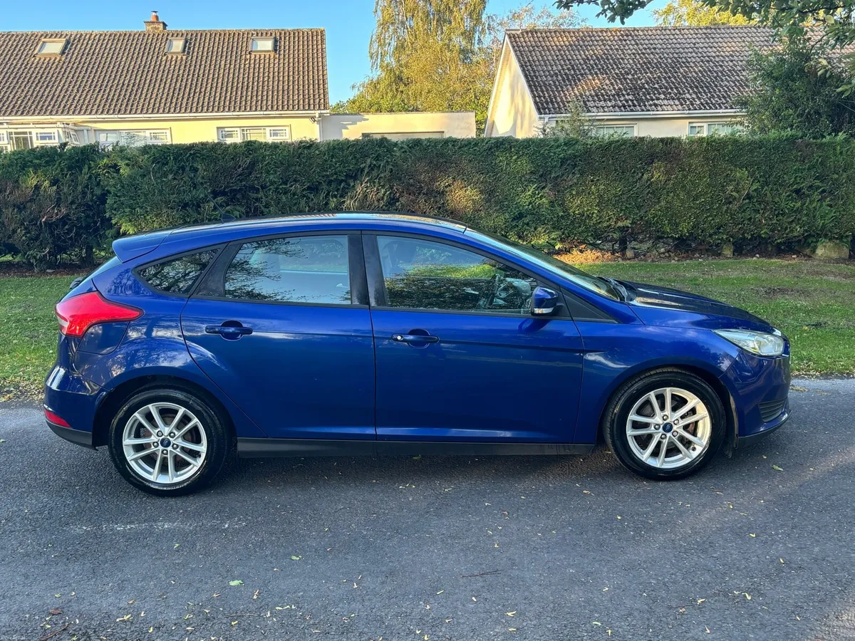 Ford Focus - Image 2