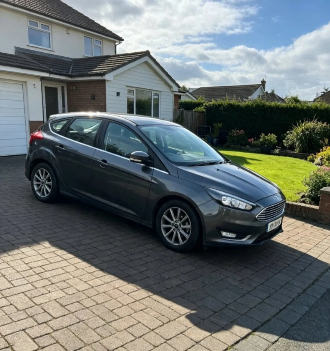 Car - Image 2