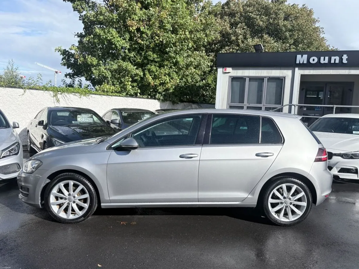 Volkswagen Golf Only 29705km/ 1.2 Auto Petrol - Image 4