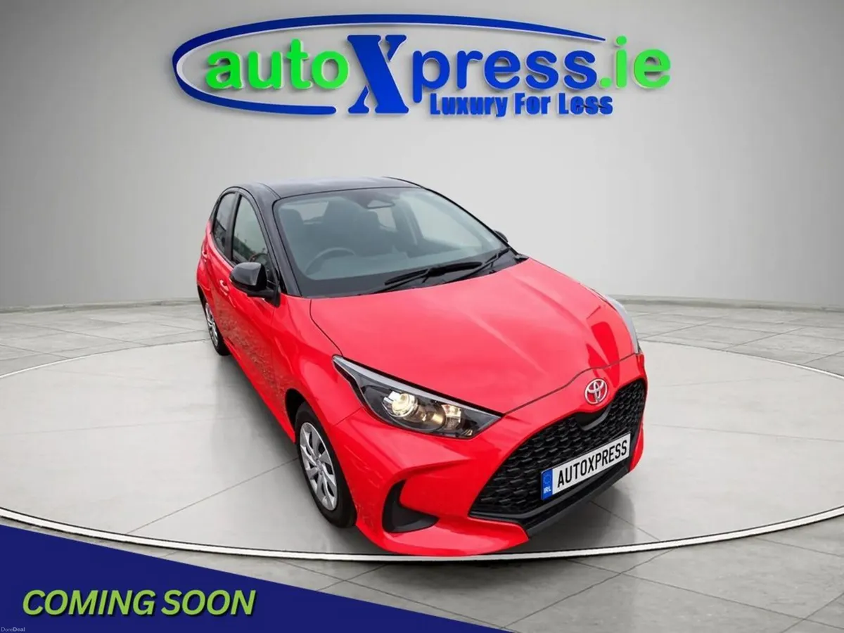 Toyota Yaris 1.5 Petrol, ULTRA LOW Mileage, Revers - Image 1