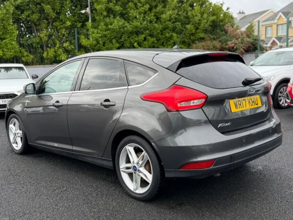 Ford Focus TITANIUM TDCI - Image 5
