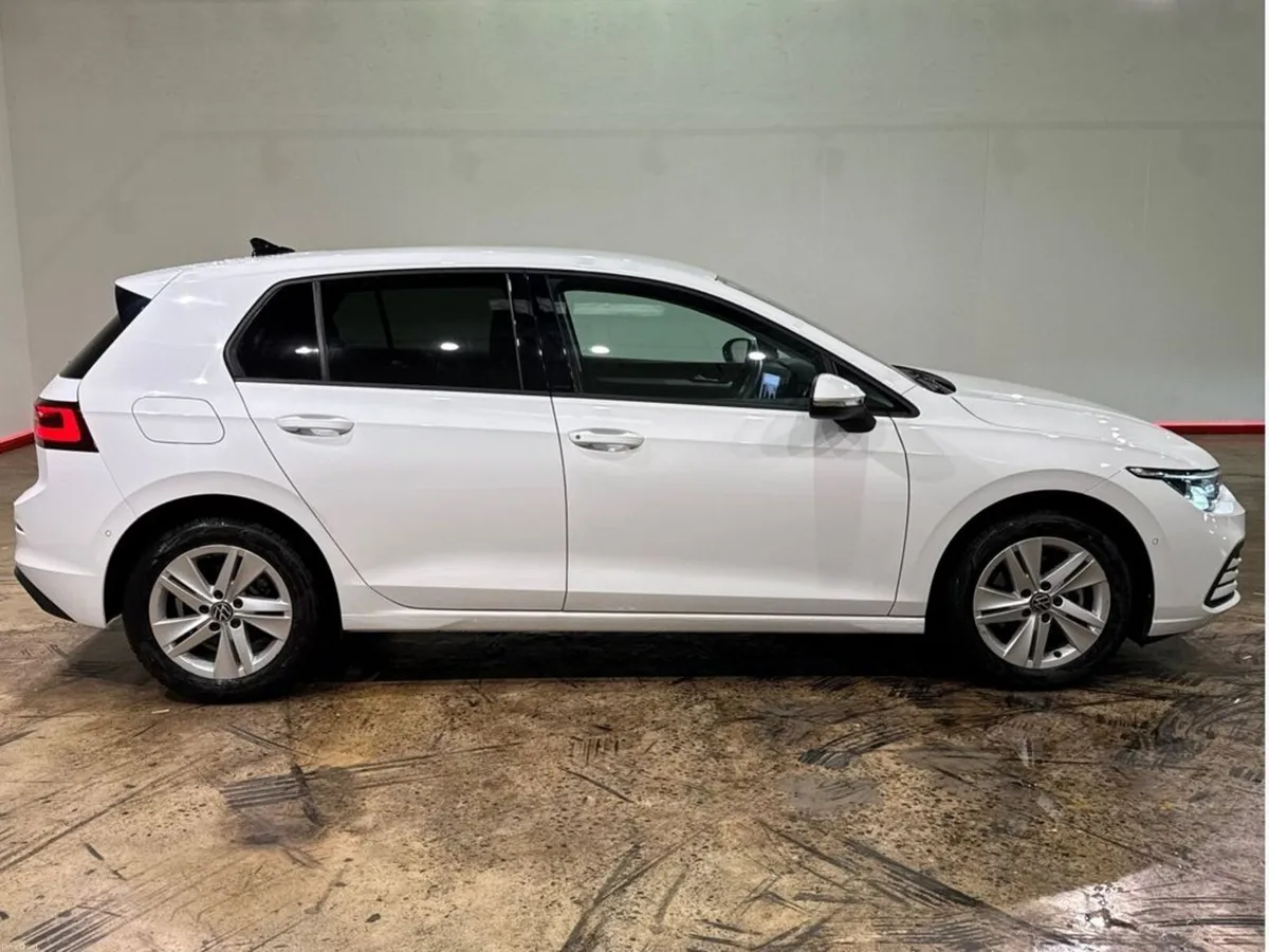 Volkswagen Golf 1.0 ETSI ACTIVE AUTOMATIC - FACTOR - Image 2