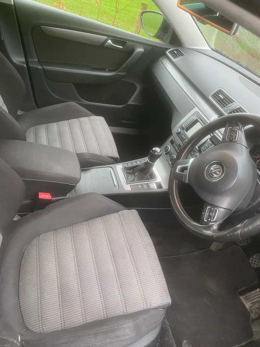Vw Passat 2.0 Diesel - Image 5