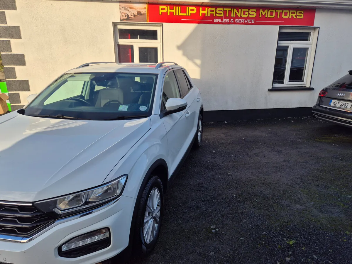 Volkswagen T-Roc sport 2020 - Image 2