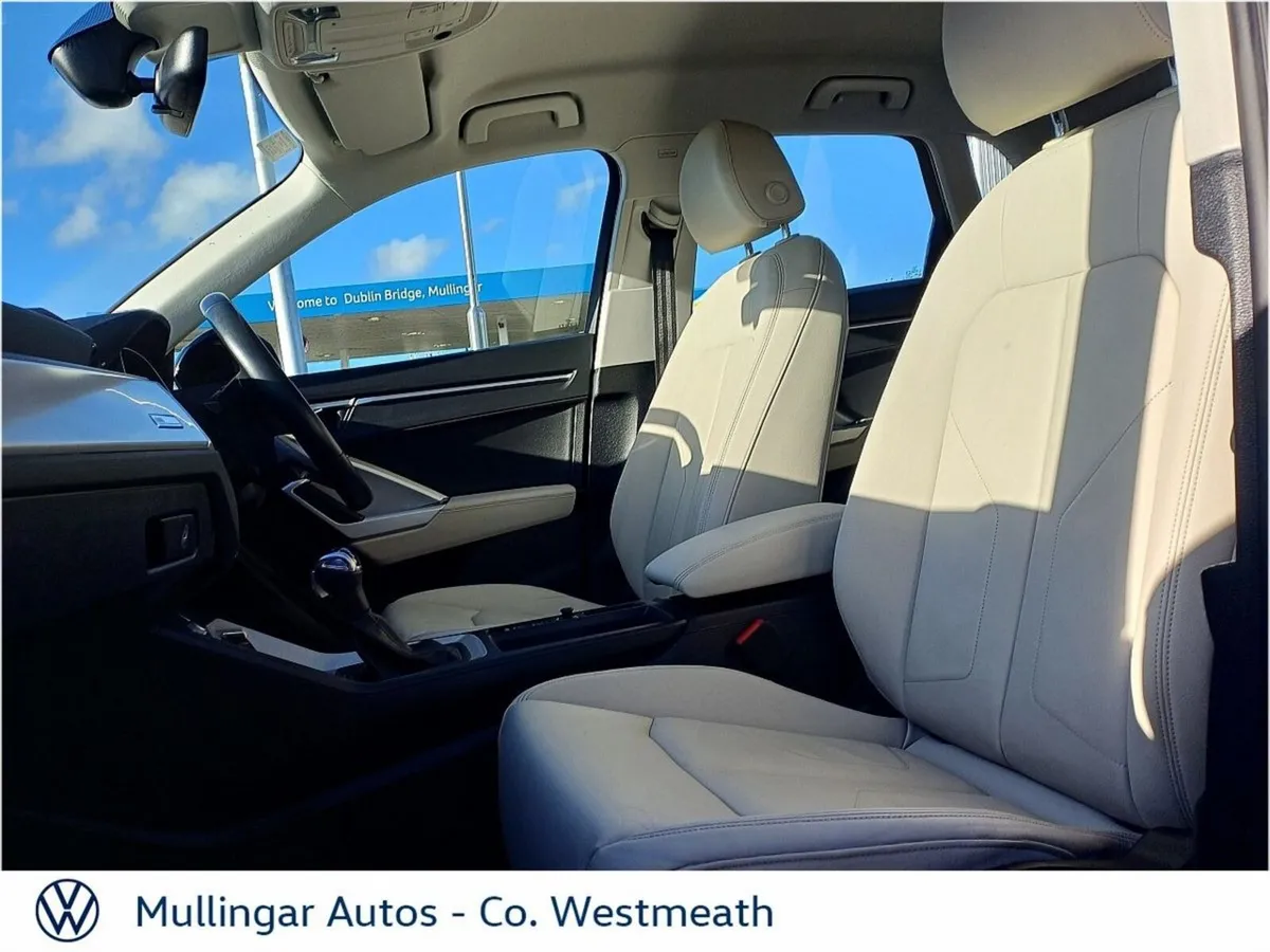Audi Q3 35 TDI 150HP S Tronic SE - Image 4