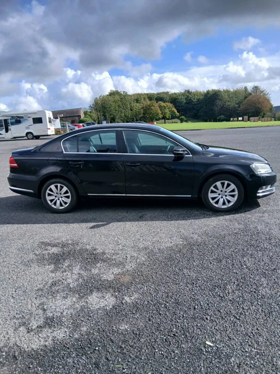 Volkswagen Passat 2013 - Image 1