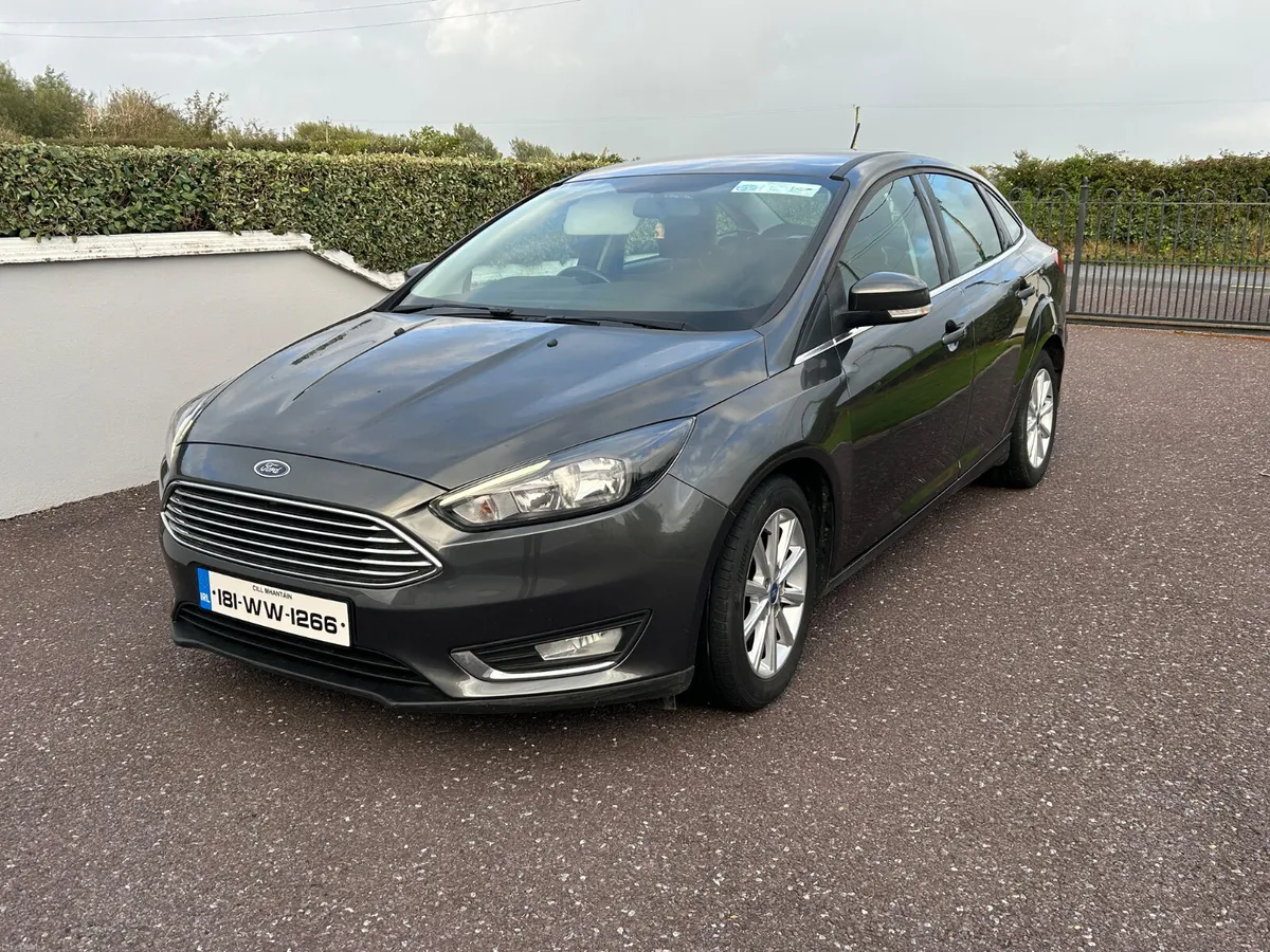 Ford Focus 2018 - Image 2