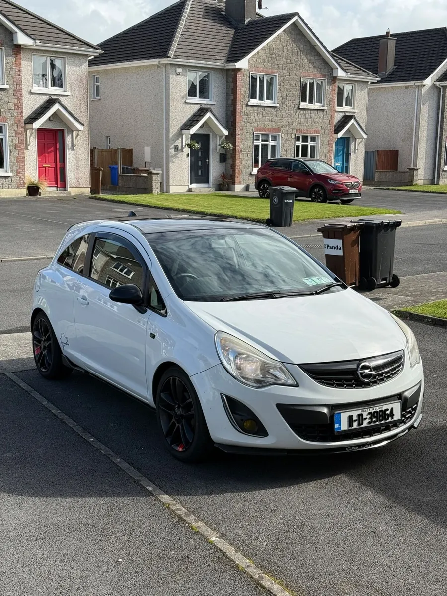 Opel Corsa Special Edition - Image 2