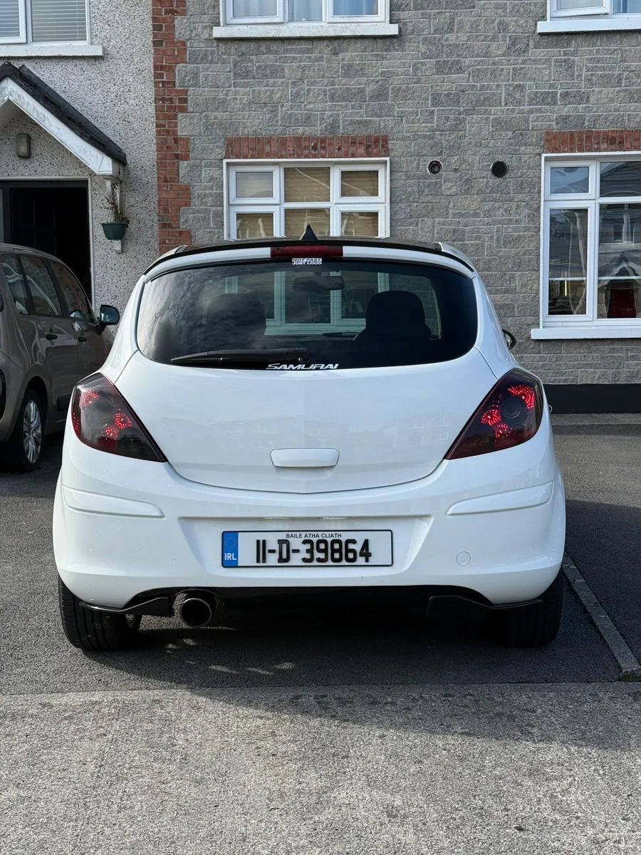 Opel Corsa Special Edition - Image 5