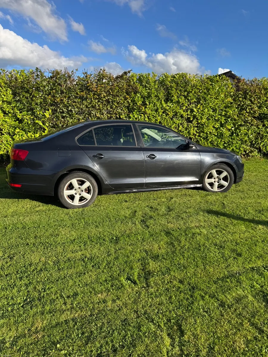 Volkswagen Jetta 2013 - Image 1