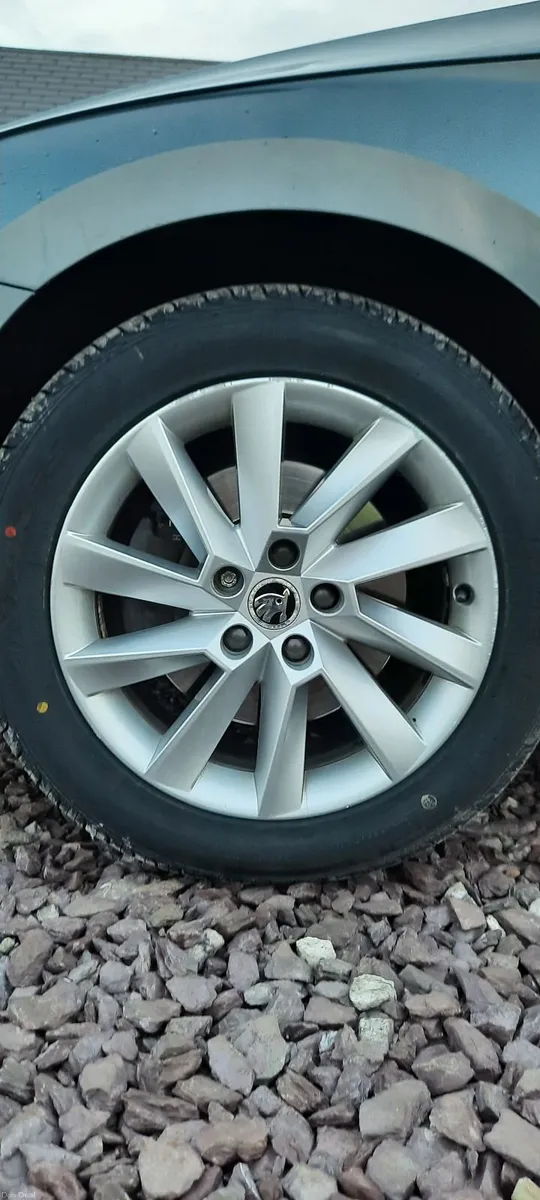 Skoda Superb 2016 - Image 6