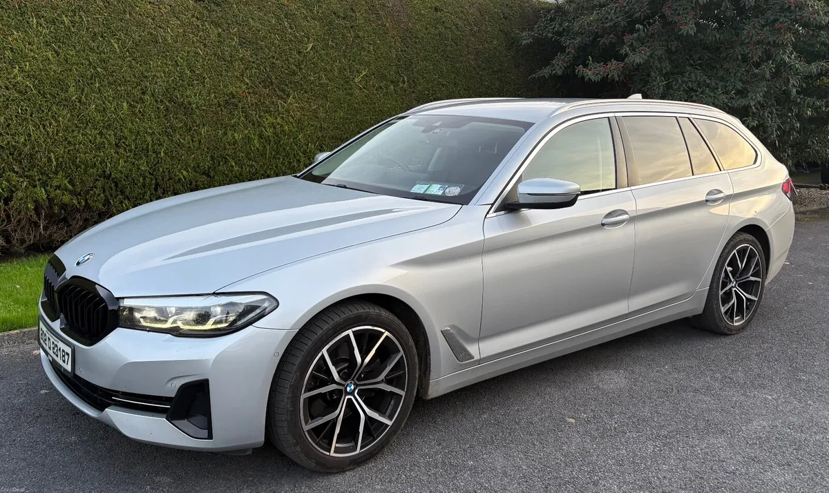 BMW 5 series 520d xdrive touring 2020 - Image 1