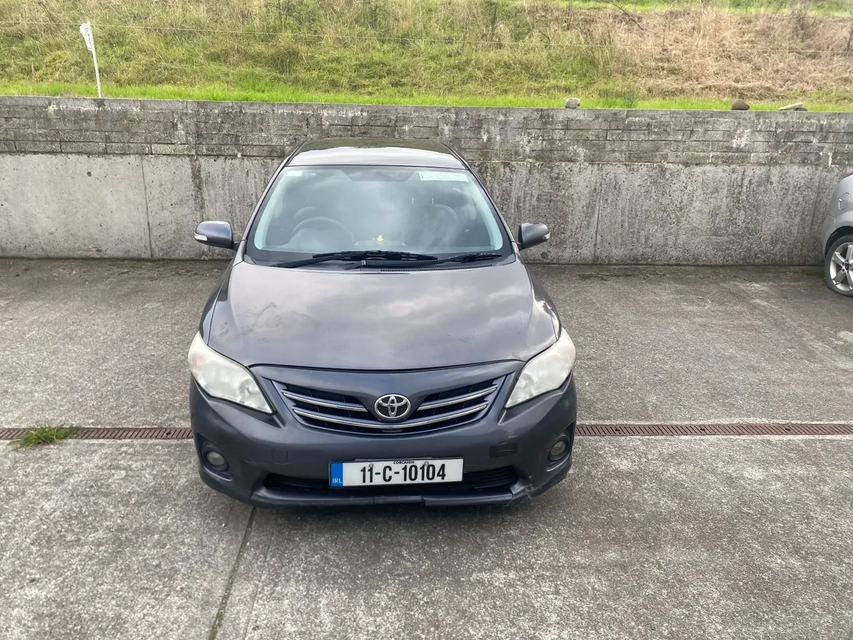Toyota Corolla 2011 - Image 3