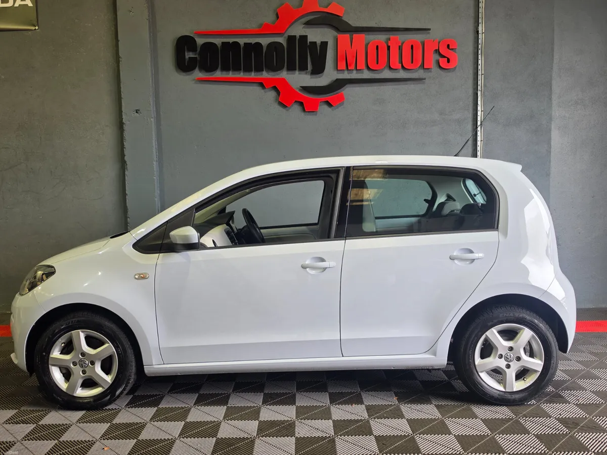 Volkswagen Up Auto - Image 5