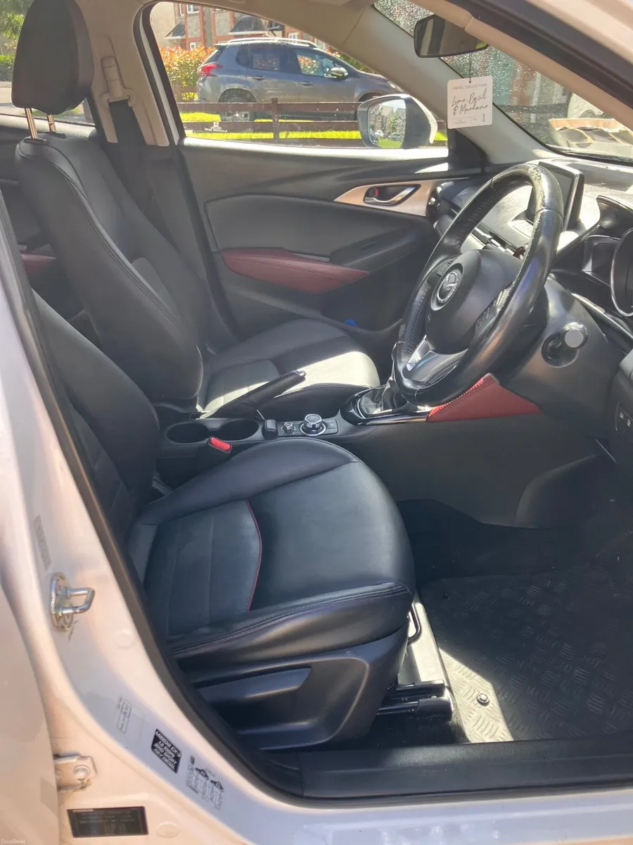 Mazda CX-3 2016 - Image 2